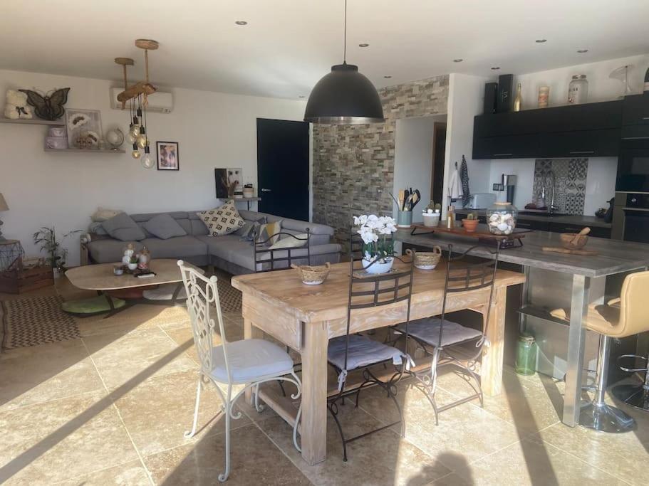 Superbe Villa En Provence 85 M2 Puimichel 外观 照片